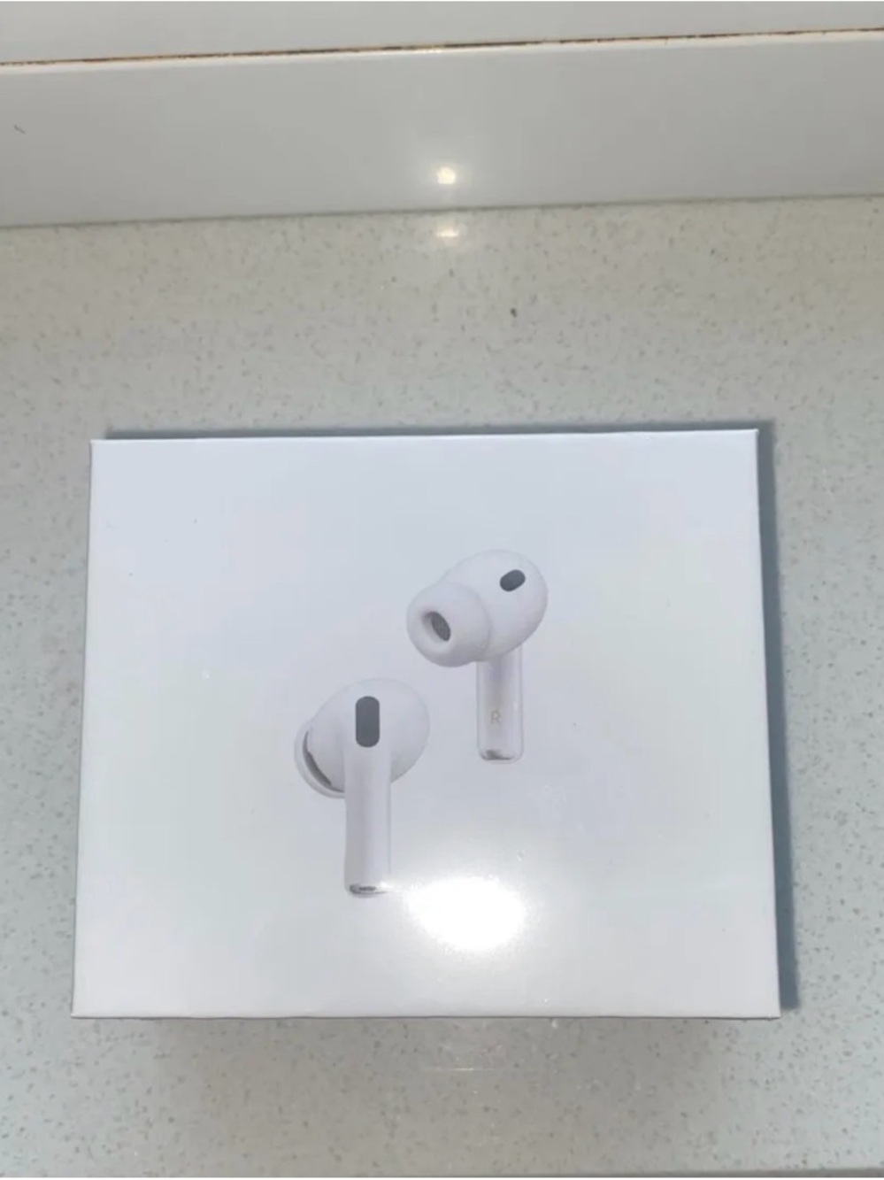 Apple White Earbud Headphones